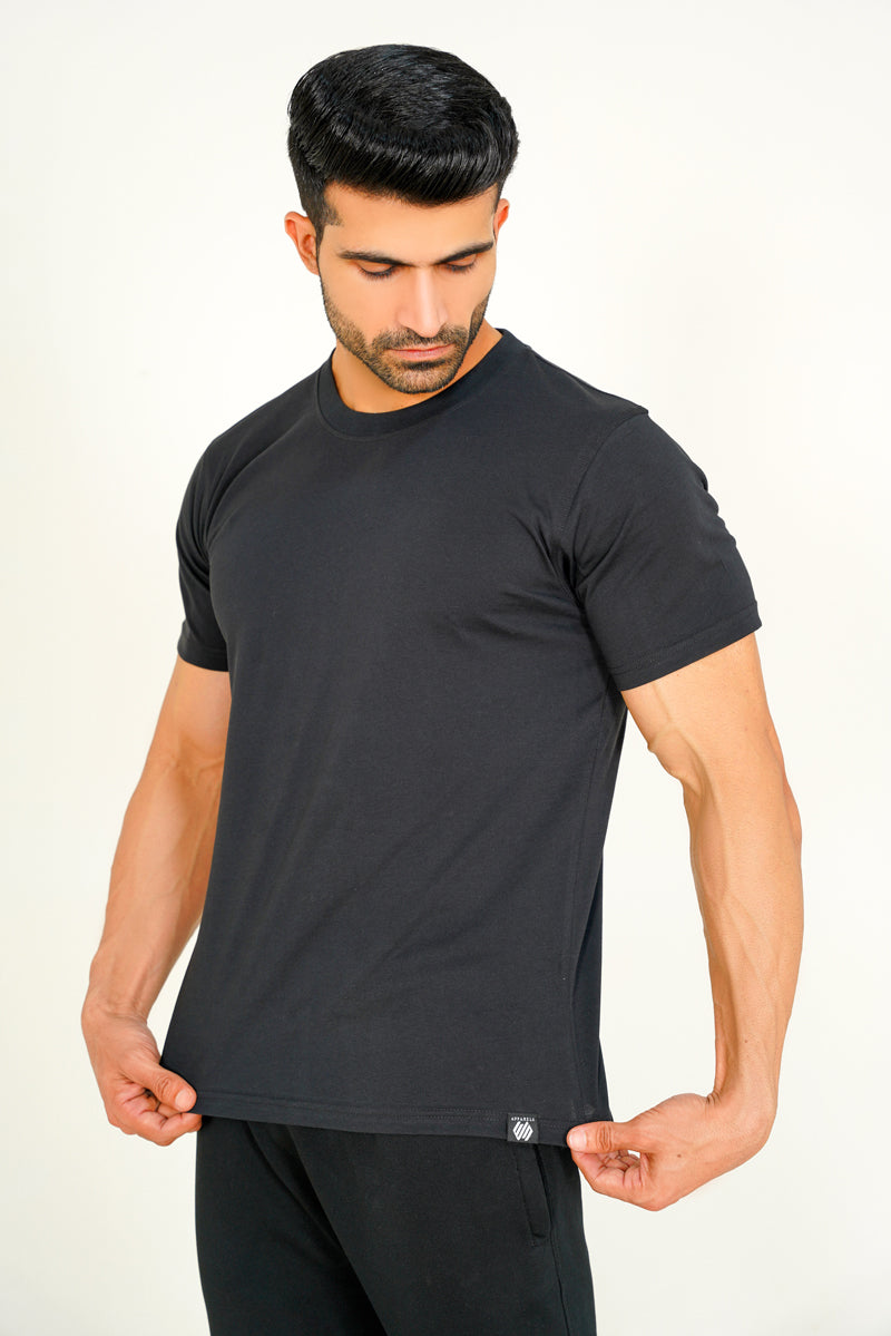 BLACK BASIC COTTON TEE